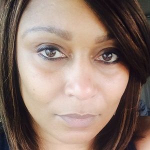 Meet your Posher, Zaneta